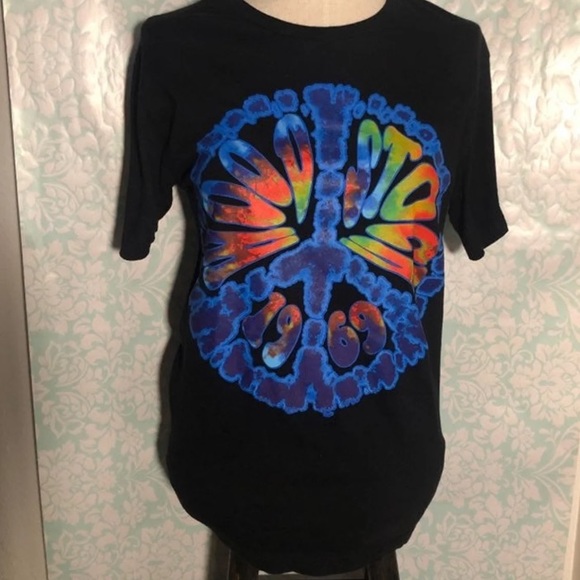 Woodstock 1969 Logo T-Shirt - Picture 1 of 5
